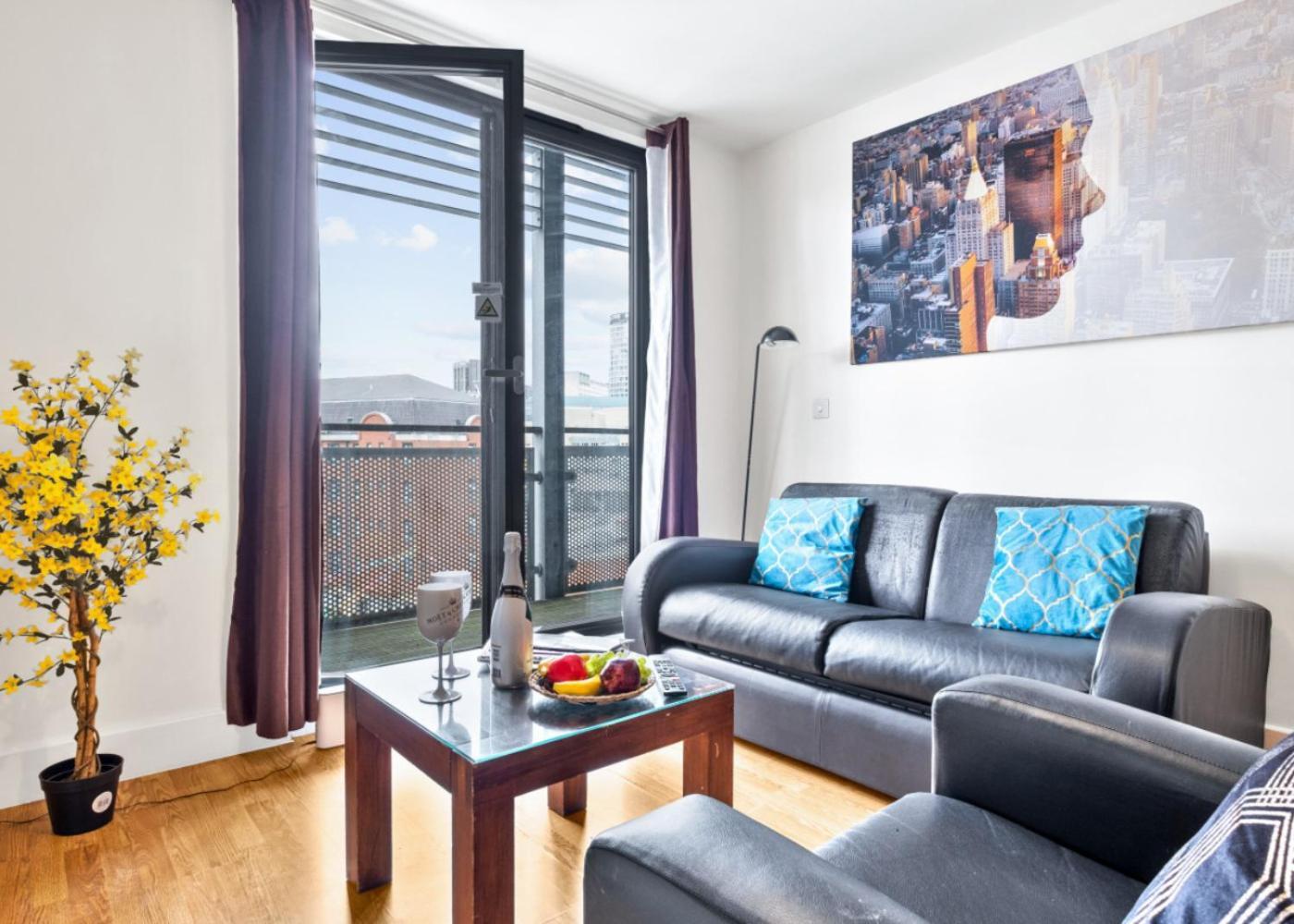 Chinatown - One Bed - Balcony - Secure Parking - Fast Wifi - Birmingham City Centre - 49A Экстерьер фото